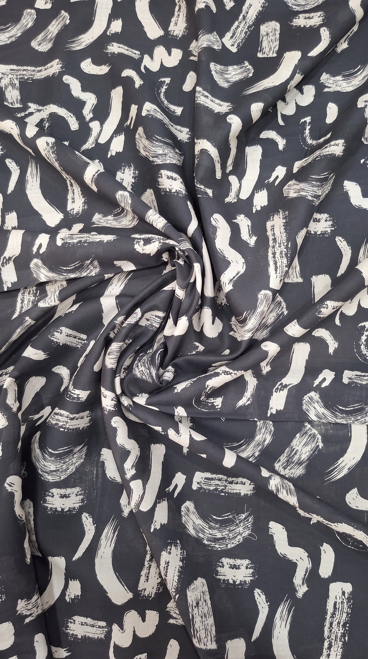Printed Lawn Unstitched Fabric – FL04