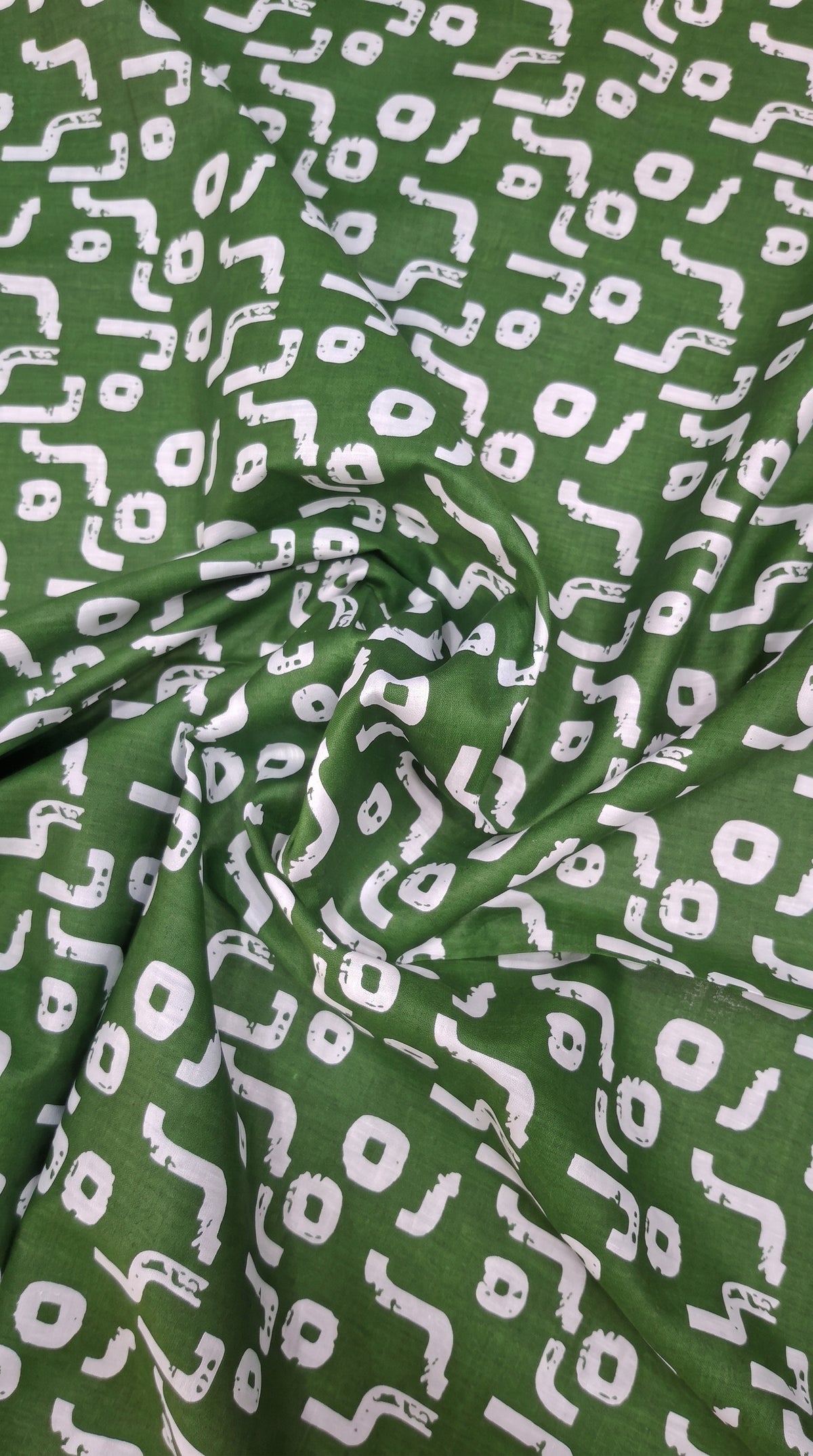 Printed Lawn Unstitched Fabric – FL08