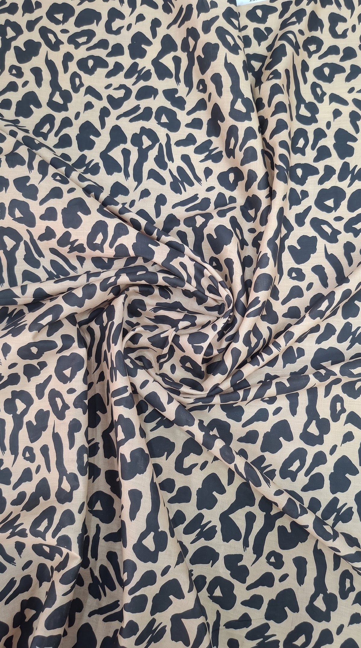 Printed Lawn Unstitched Fabric – FL28